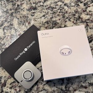 Oura Ceramic Smart Ring in White with Silver Interior